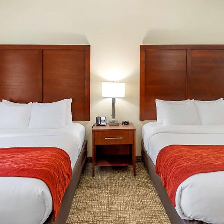 Comfort & Inn Suites Canton Extérieur photo
