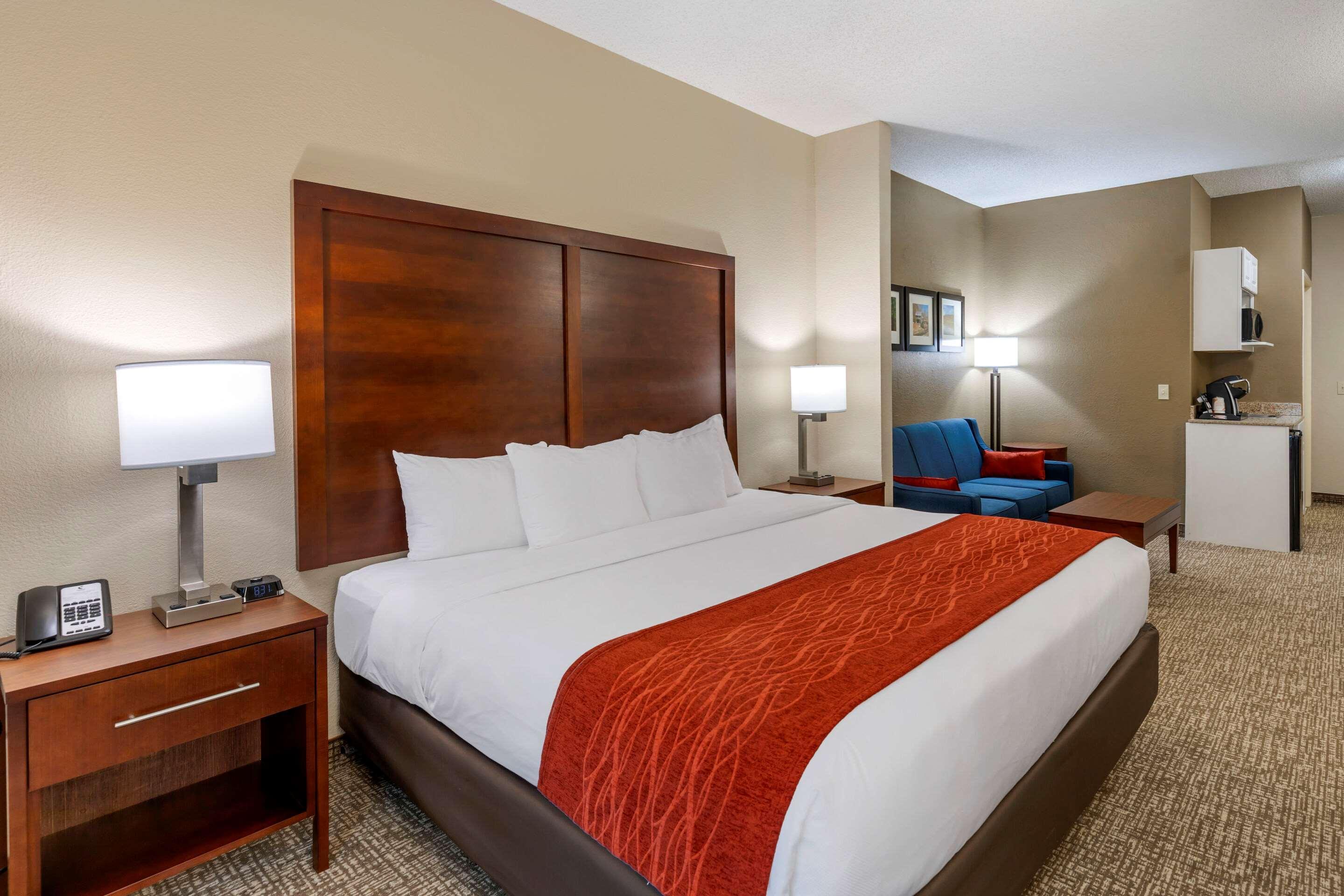 Comfort & Inn Suites Canton Extérieur photo