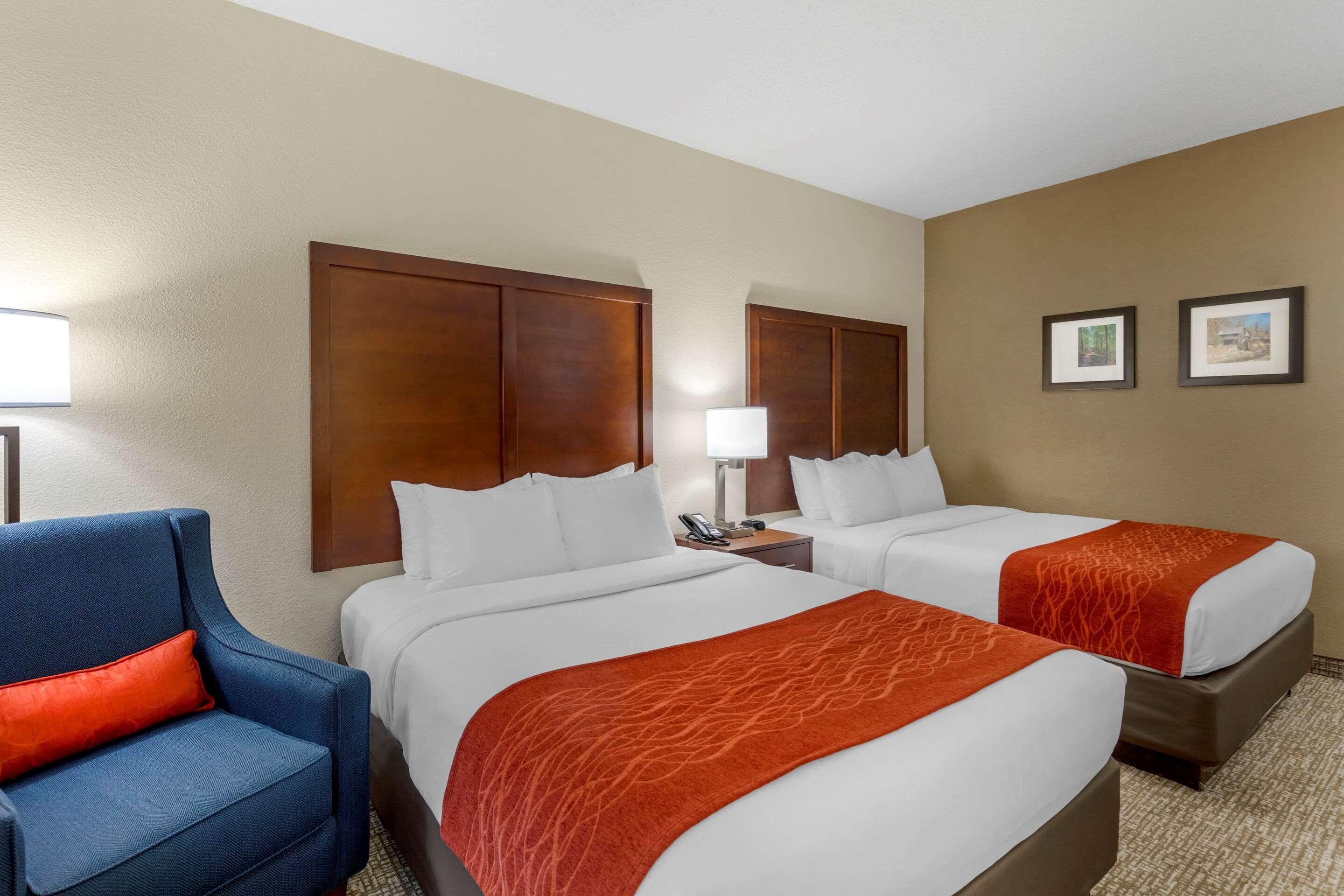 Comfort & Inn Suites Canton Extérieur photo
