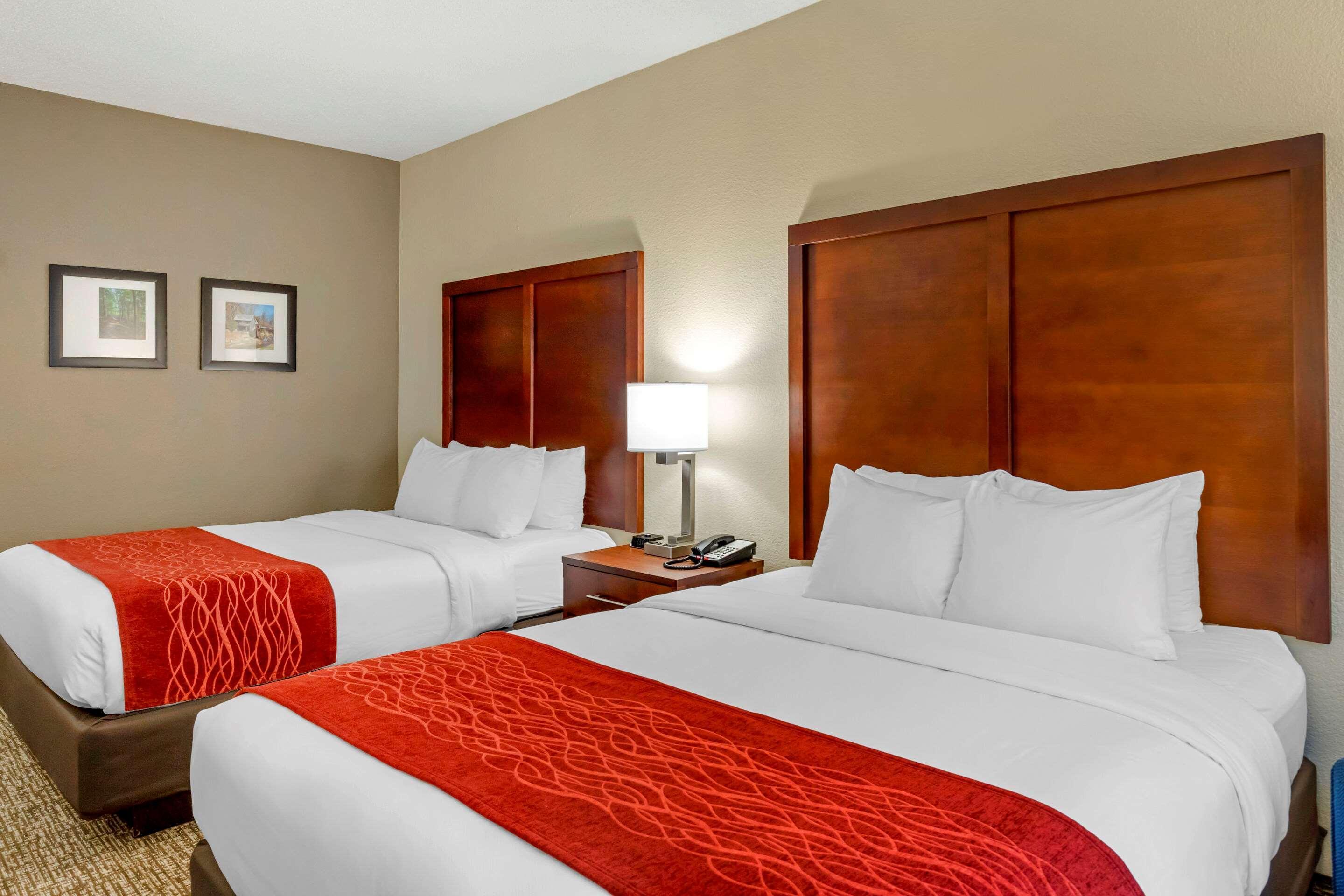 Comfort & Inn Suites Canton Extérieur photo
