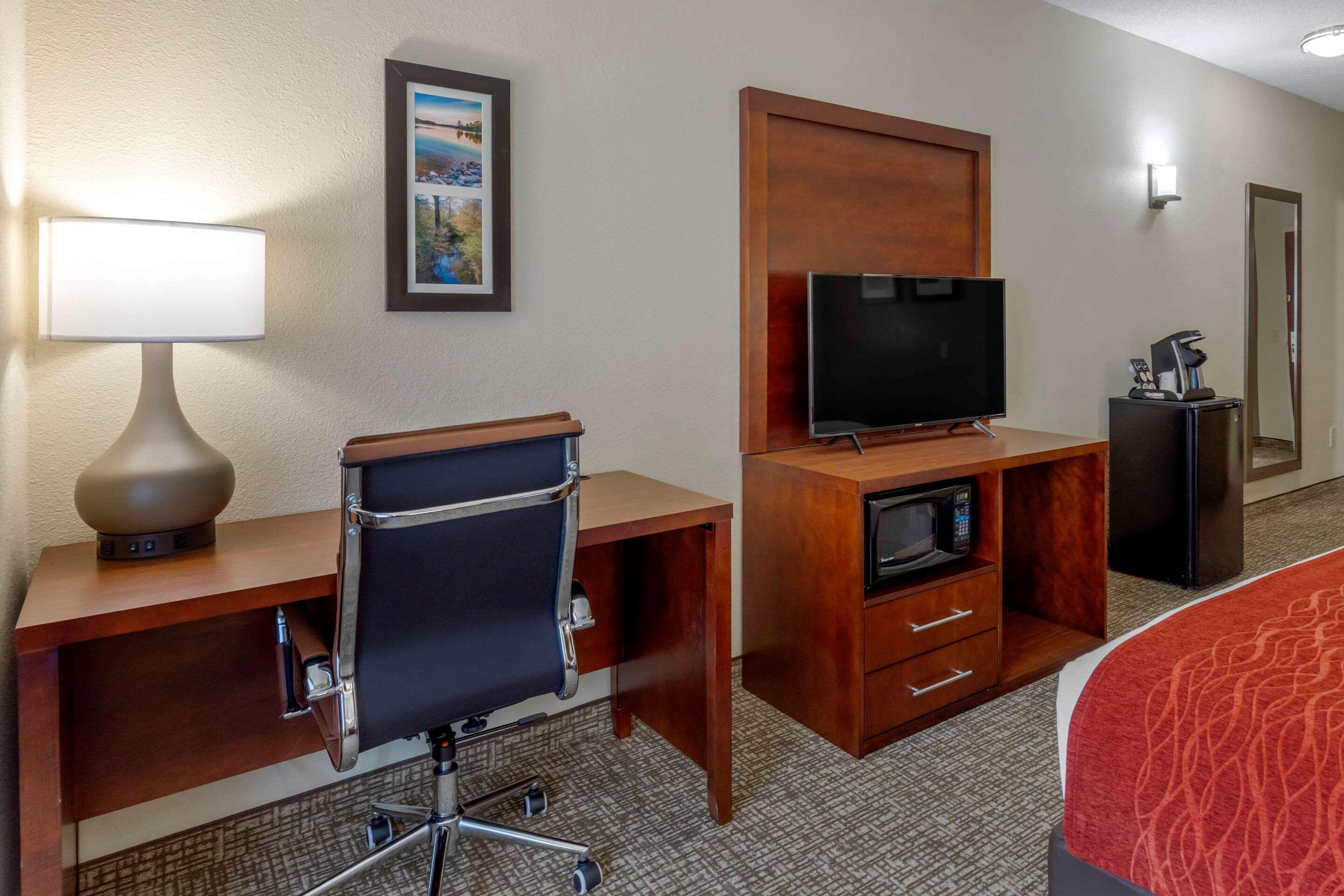 Comfort & Inn Suites Canton Extérieur photo