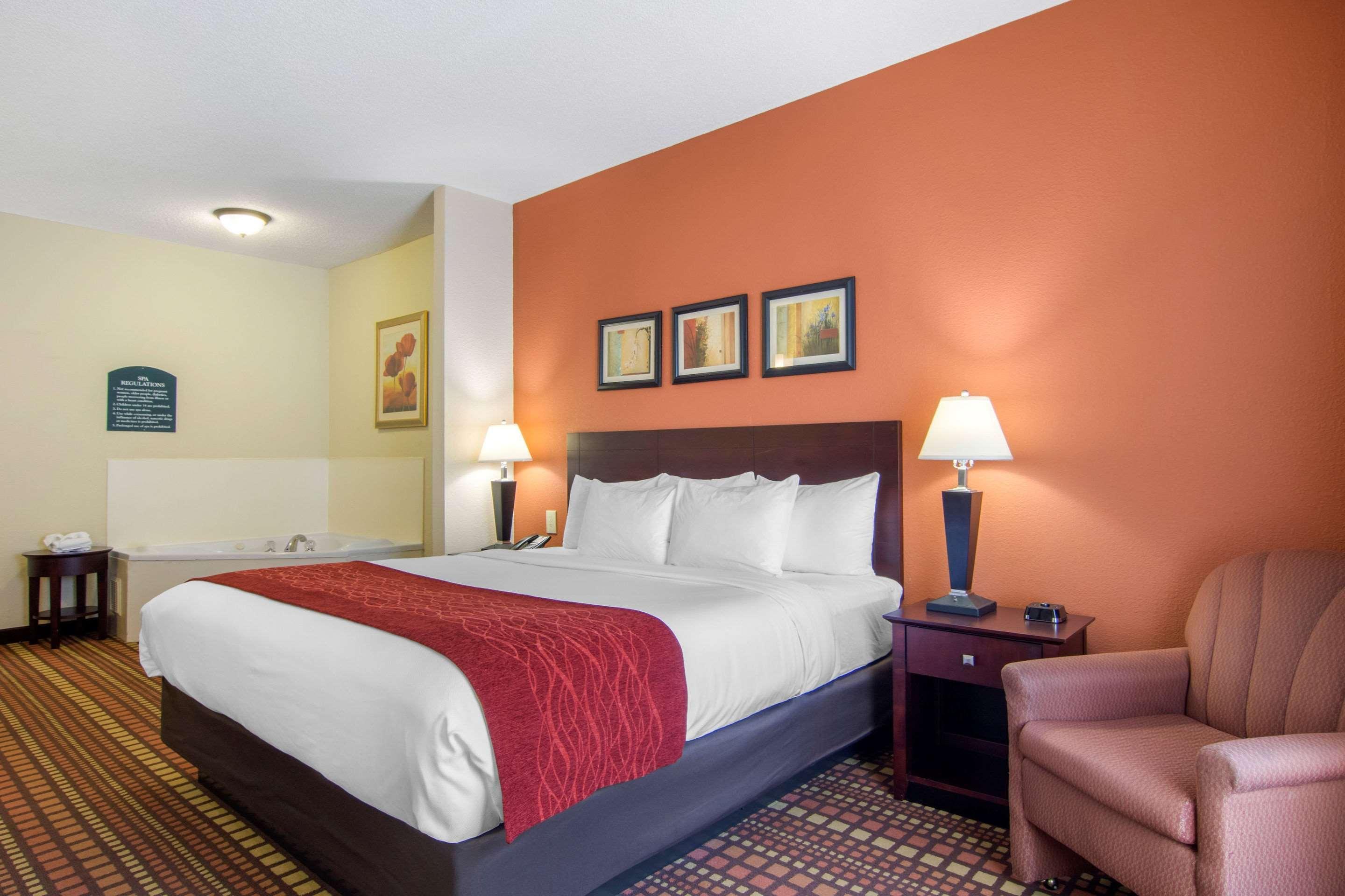 Comfort & Inn Suites Canton Extérieur photo