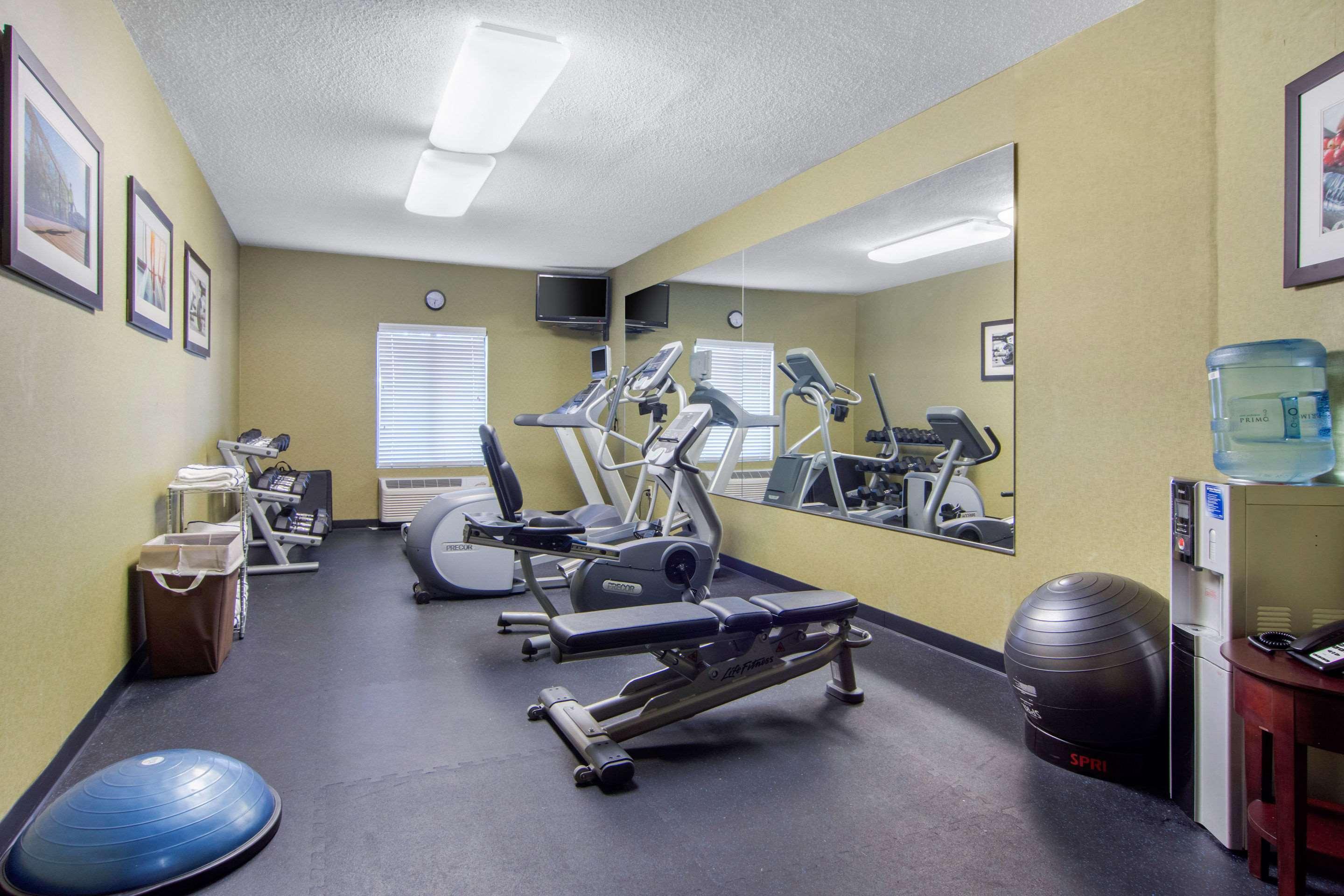 Comfort & Inn Suites Canton Extérieur photo