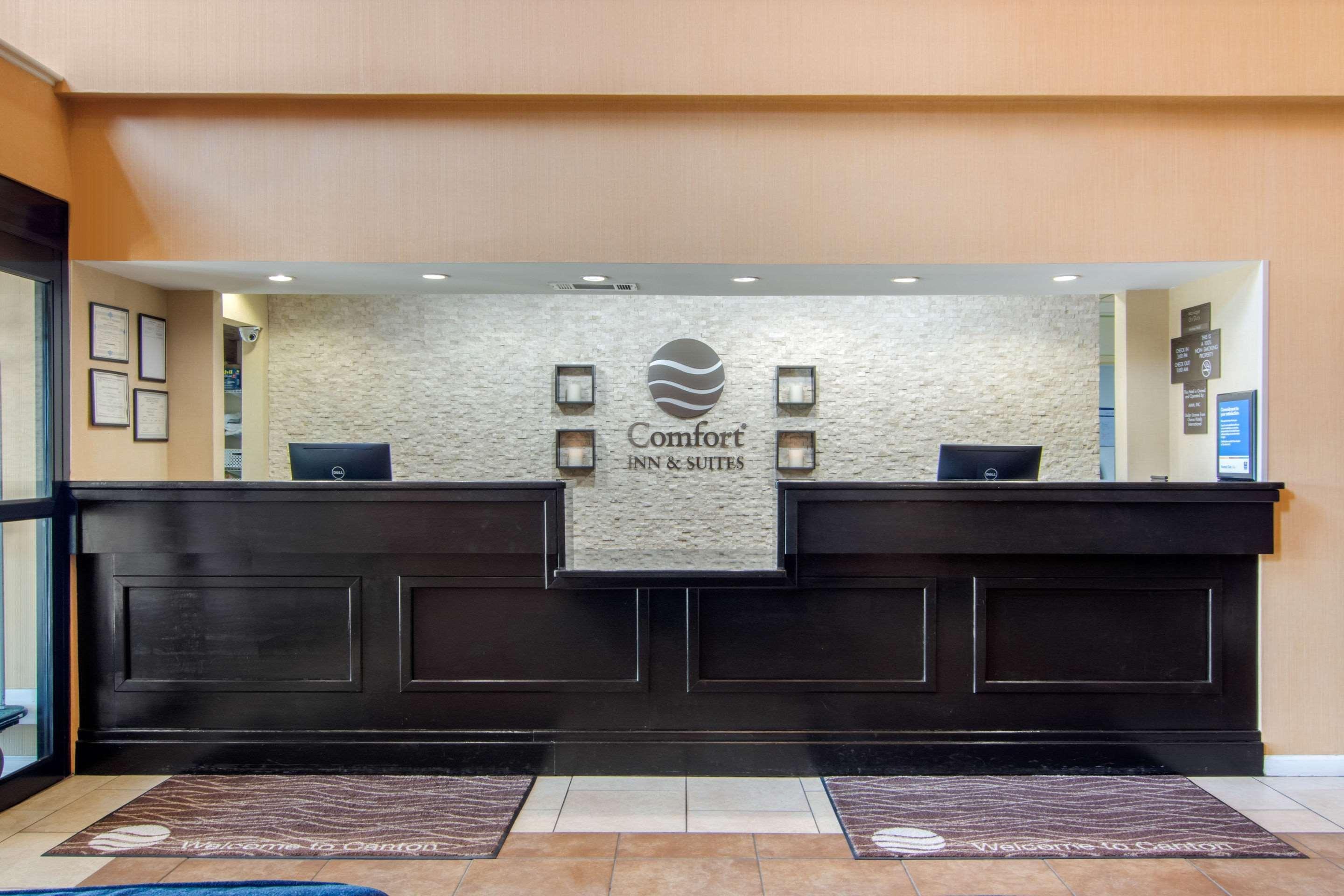 Comfort & Inn Suites Canton Extérieur photo