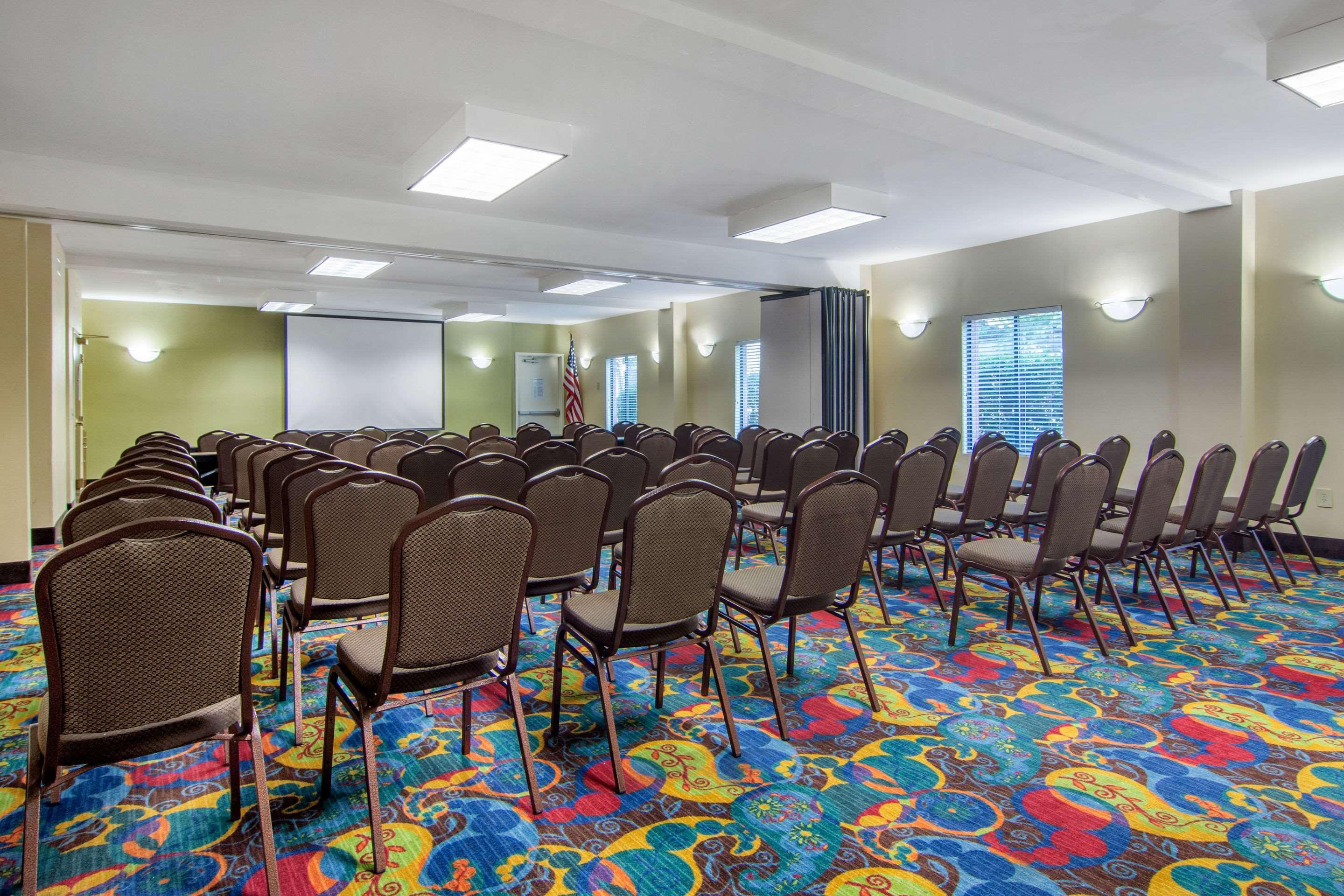 Comfort & Inn Suites Canton Extérieur photo