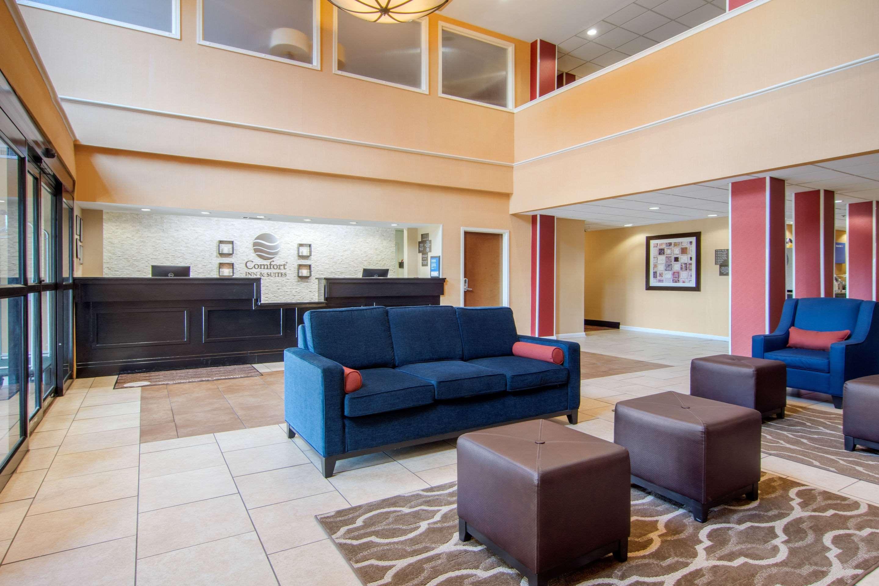Comfort & Inn Suites Canton Extérieur photo